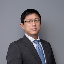 データビークル　常務取締役 COO 山崎 将良氏