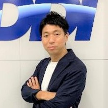 KDDI　麻生氏